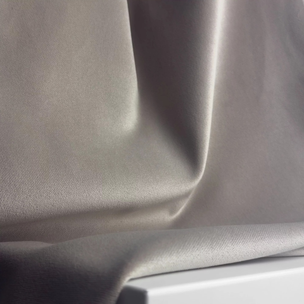 Royal Collection (Royal 01)